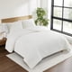 thumbnail image 2 of Juego de edredón UGG Kenzie Full/Queen con 2 fundas de almohada Snow, 2 of 8