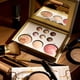 thumbnail image 3 of Paleta Maquillaje Laura Geller Best of the Best Tuscan Dreams, 3 of 3