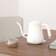thumbnail image 2 of Hervidor eléctrico tipo cuello de cisne BALMUDA The Kettle 0.6L blanco, 2 of 9