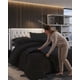 thumbnail image 2 of Juego de Cubrecama Sherpa con Relieve Trenzado King, 2 of 6