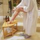 thumbnail image 3 of Banco de ducha Bamfan, taburete impermeable de bambú con estante de almacenamiento, 3 of 7