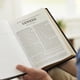 thumbnail image 2 of Biblia Católica Catholic Bible Press RSV2CE Edición Delgada de Letra Grande, 2 of 9