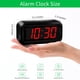 thumbnail image 2 of Reloj despertador digital KWANWA, batería de pared pequeña, 12/24 horas, LED, 2 of 8