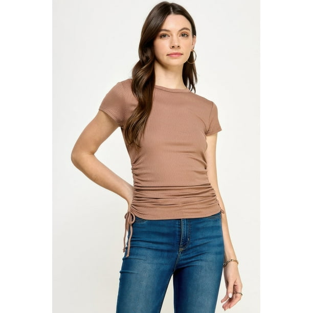 Top Con Detalle Fruncido Lateral
