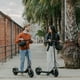 thumbnail image 3 of Scooter&nbsp;Eléctrico Segway F2 Plus - 29 km/h Vel. Máx y 55 km Aut. Máx - Negro, 3 of 9