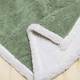 thumbnail image 2 of Frazada Con Chiporro, 2 Plaza Relieve Verde Musgo Relieve, 2 of 3