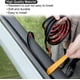 thumbnail image 4 of Tira de sellado para ventanilla de coche, 4 m, en forma de V, universal, autoadhesiva, con herramienta de instalación., 4 of 6