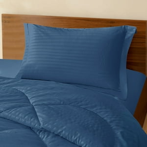Chantilly - Plumon Hc Embossed 2P