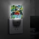 thumbnail image 4 of Wild Kratts Luz nocturna LED con sensor de anochecer a amanecer para dormitorio, baño, pasillo, escaleras - Lámpara LED nocturna de enchufe, 0.5W - 1 pieza, 4 of 6