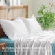 thumbnail image 3 of Juego de 2 fundas de almohada Bedsure Cooling Queen Size, color blanco, 3 of 7