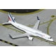thumbnail image 2 of Modelo de pantalla coleccionable GeminiJets Air France HOP 1:400, 2 of 5