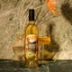 thumbnail image 2 of Vino blanco Riesling sin alcohol Missing Thorn, vegano, 2 of 3
