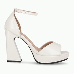 Sandalia Mujer Crema/Charol Cristine 319 Piccadilly