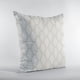thumbnail image 3 of Cojín Plutus Brands Plutus Pearl Diamond de tela brillante, 3 of 5