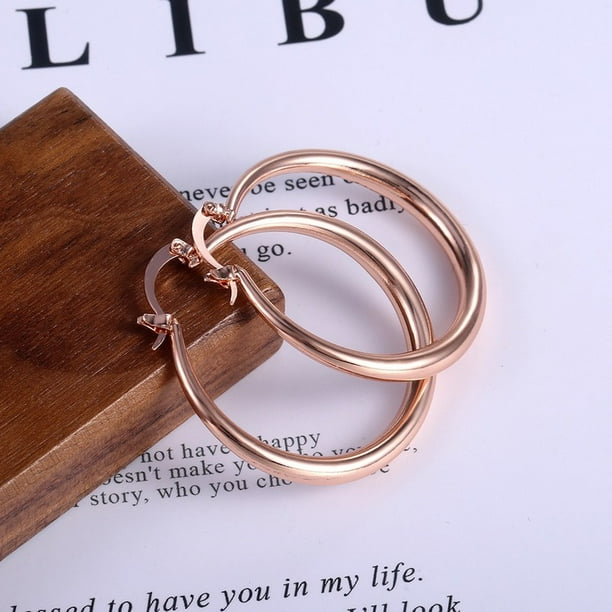 Gorgeous Lightweight Oval Hoop Earrings: Perfect for Women & Girls' Daily Decorations!
