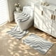 thumbnail image 1 of Set De Tapetes Para Baño De 3 Piezas Alfombras Antideslizantes + Tapa WC, 1 of 3