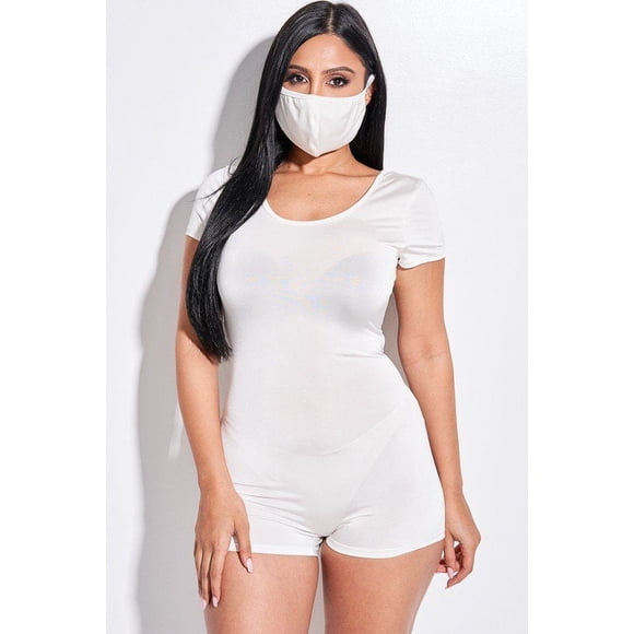 Mono De Manga Corta Sólido Con Escote Redondo Y Mascarilla 2 Piezas CC Wholesale Clothing Blanco Roto