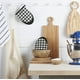 thumbnail image 3 of Juego de 2 guantes de cocina KitchenAid Gingham Onyx Black, 3 of 3