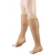 thumbnail image 1 of Medias de compresión Truform Sheer de 15 a 20 mm Hg hasta la rodilla, 1 of 9