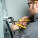 thumbnail image 5 of Juego de alicates Klein Tools D53002KIT ajustables de 7 y 10 pulgadas, 5 of 9