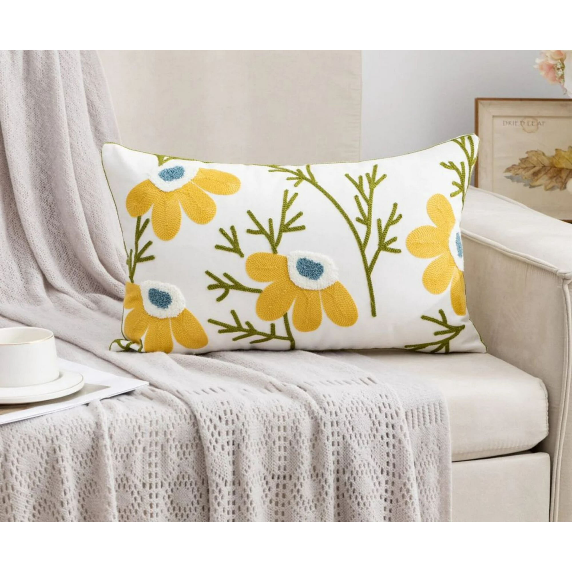 Homestore - Funda Cojin Bordada 30x50 Cm Margarita Mitad Amarilla