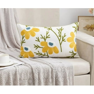 Homestore - Cojin Bordado 30X50 Cm Margarita Mitad Amarilla