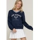 thumbnail image 4 of Sudadera Larga Bordada con Cuello en V y Manga Larga, 4 of 5