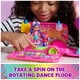 thumbnail image 4 of Autobús Playset Gabby's Dollhouse Celebration Party con figuras, 4 of 9