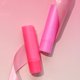 thumbnail image 3 of Bálsamo labial eos Holiday Strawberry Cheer & Candy Cane Swirl, 4 ml x 2, 3 of 8