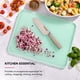 thumbnail image 3 of Tabla de cortar KitchenAid Classic 28x36 cm Menta antideslizante, 3 of 8