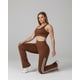 thumbnail image 4 of Calza Flare Mujer Tiro Alto con Bolsillos, 4 of 4
