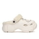 thumbnail image 1 of Zueco Mujer Blanco Itzae Chinitown, 1 of 6