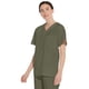 thumbnail image 3 of Pechera Dickies para Hombre con Cuello en V y Bolsillos Dobles en Pecho, Color Oliva, 3 of 7