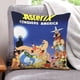 thumbnail image 1 of Funda de Almohada de Terciopelo Astérix y Obélix El Gran Combate 56x56 cm Desmarcar, 1 of 6