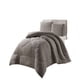 thumbnail image 1 of Cobertor Texturizado De Invierno Rh King Gris, 1 of 4