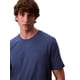 thumbnail image 3 of Remera Calvin Klein para hombre Liquid Touch Cotton corte clásico, 3 of 5