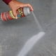 thumbnail image 2 of Sellador en aerosol Flex Seal, goma impermeable gris, 400 ml, paquete de 2, 2 of 9