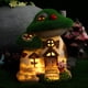 thumbnail image 2 of Estatuas de jardín de hongos con luz solar al aire libre para la decoración del jardín, decoraciones agrupadas verdes resina Accesorios de casa de hadas, regalos de patio de decoración al ai, 2 of 3