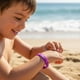 thumbnail image 2 of Pulseras Detectoras de Rayos UV Pack de 3 MamboKids Adultos, 2 of 4