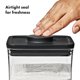 thumbnail image 3 of Contenedor de Alimentos OXO 2,6 L Negro Mate Rectangular, 3 of 8