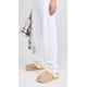 thumbnail image 3 of Zapatilla UGG DISQUETTE para mujer, color arena con parte superior de gamuza, 3 of 6