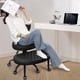 thumbnail image 5 of Silla de Oficina AtHope para Sentarse con Piernas Cruzadas, Altura Ajustable, Negra, 5 of 9