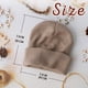 thumbnail image 2 of Gorro Scotamalone de punto con puños unisex, color bronce, 2 of 5