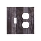 thumbnail image 1 of Cubierta decorativa para tomacorriente Oilbiexn estilo vintage de madera, 2 módulos, 1 of 8