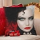 thumbnail image 4 of Funda de Almohada de Terciopelo Cruella Desmarcar 50x50 cm, 4 of 6