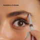 thumbnail image 4 of Lápiz de cejas Clinique Quickliner para cejas Sandy Blonde, 4 of 7