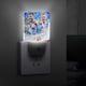 thumbnail image 4 of Kevin De Bruyne Luz nocturna LED con sensor de anochecer a amanecer para dormitorio, baño, pasillo, escaleras - Lámpara LED nocturna de enchufe, 0.5W - 1 pieza, 4 of 6