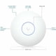 thumbnail image 3 of Punto de Acceso Inalámbrico Ubiquiti U7 Wi-Fi 7 Doble Banda 4.3 Gbps, 3 of 8