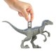 thumbnail image 2 of Figura de Juguete Velociraptor Blue de Jurassic World de 18 cm, 2 of 3