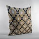 thumbnail image 3 of Almohada Velvet Majestic de Plutus Brands, color dorado, negro y crema, 45 x 45 cm, 3 of 5